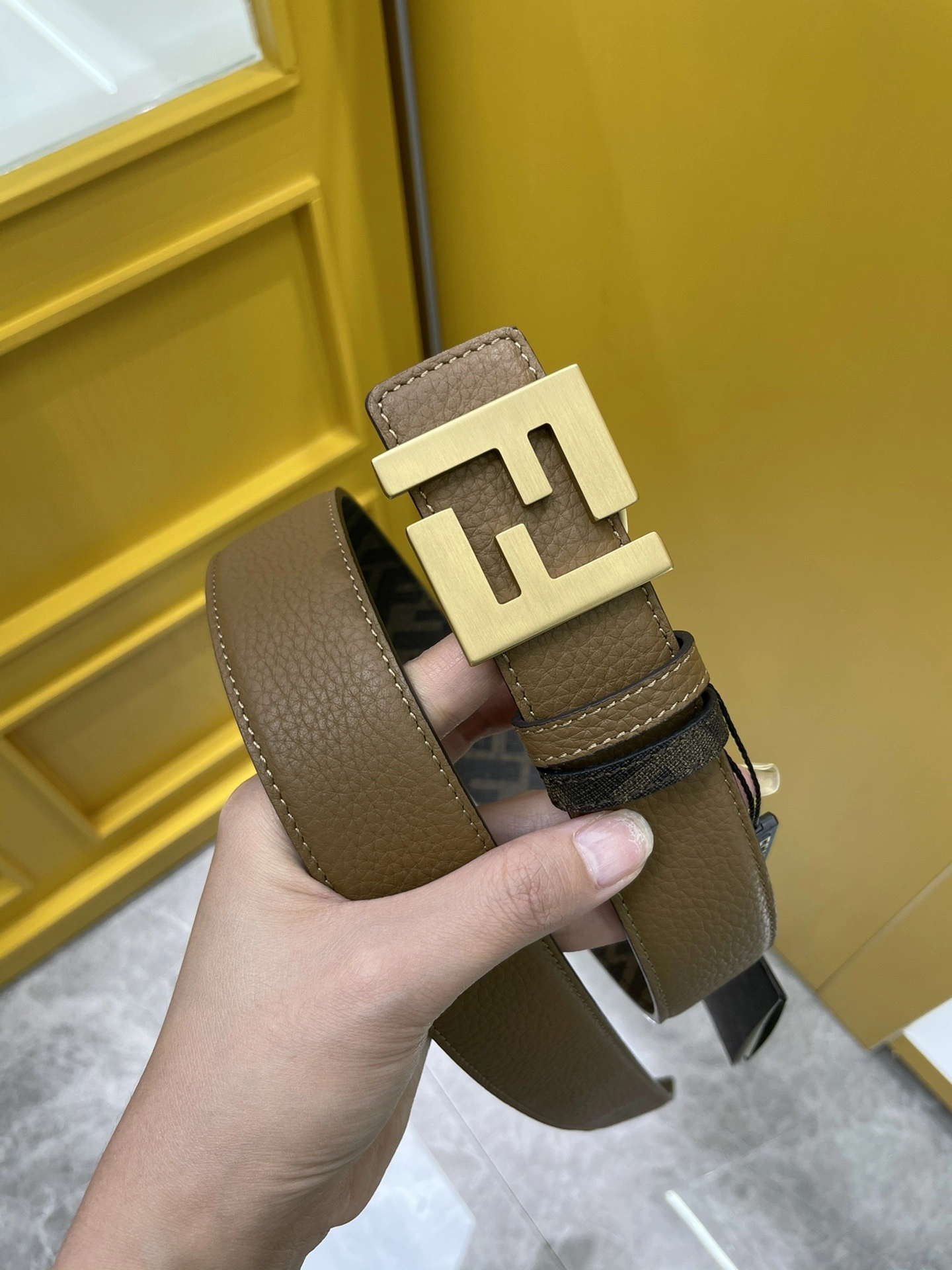 Barbara-- F594i 7C0424AFF1-F1E6N Calfskin reversible 3.5cm item:D-S179F0510